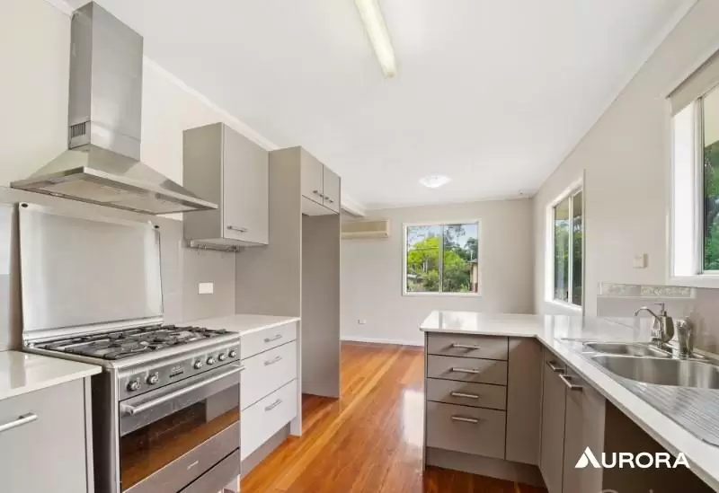 1 Violet Street, Everton Hills Leased by Aurora Property - image 2