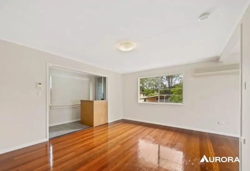 1 Violet Street, Everton Hills Leased by Aurora Property - image 5