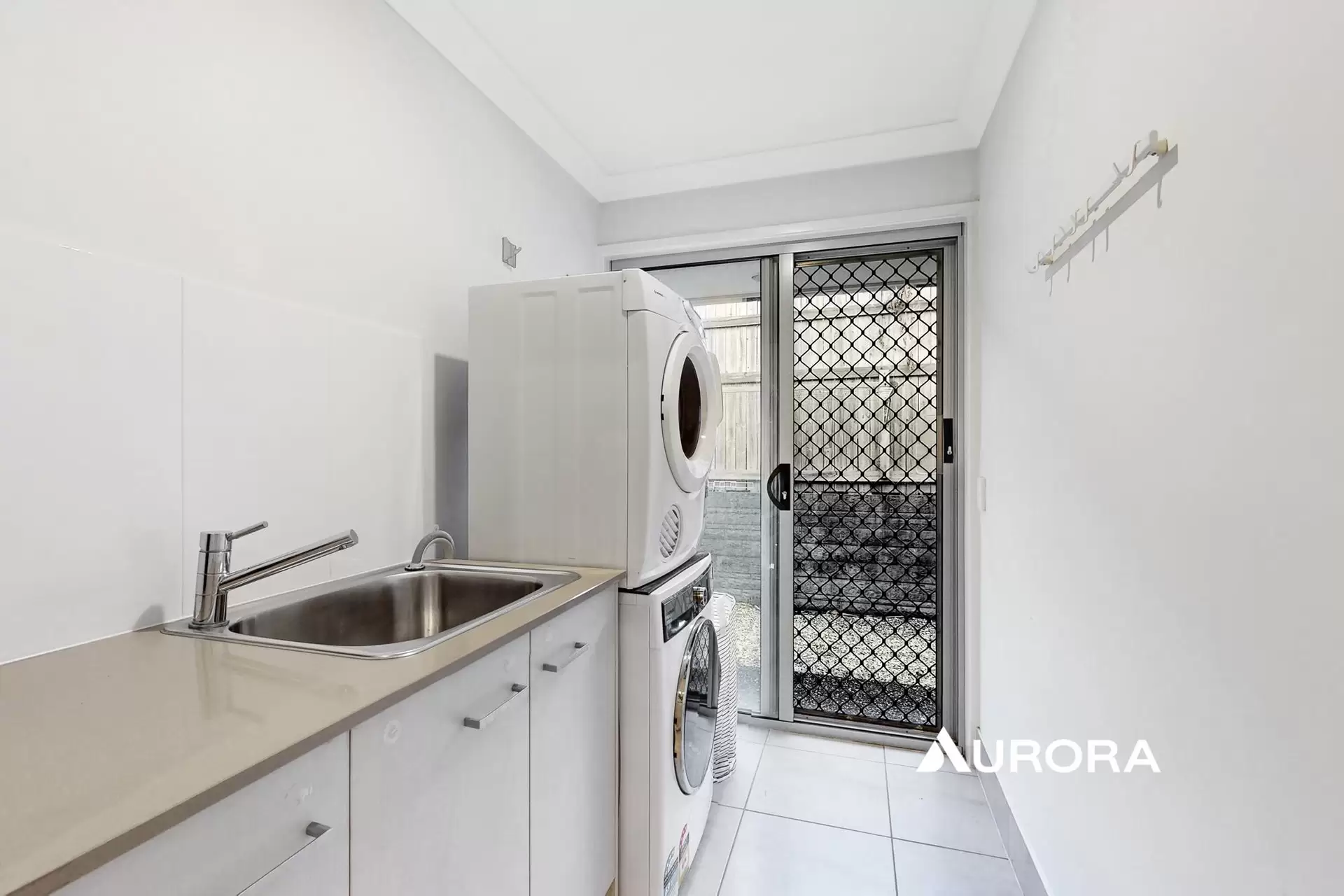 29 East Ridge Street, Thornlands Leased by Aurora Property - image 1