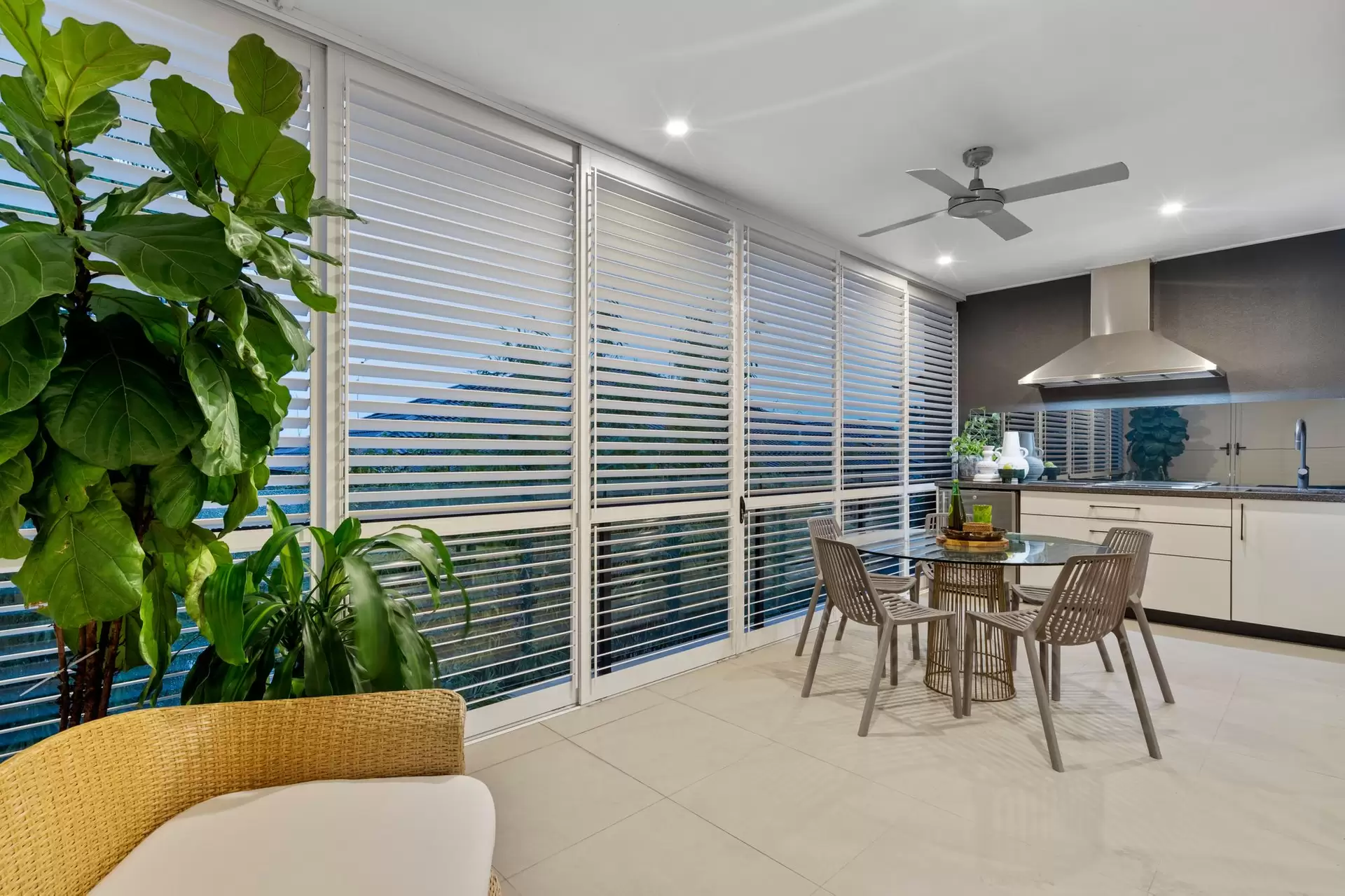 3/47 Macaulay Street, Coorparoo Sold by Aurora Property - image 1