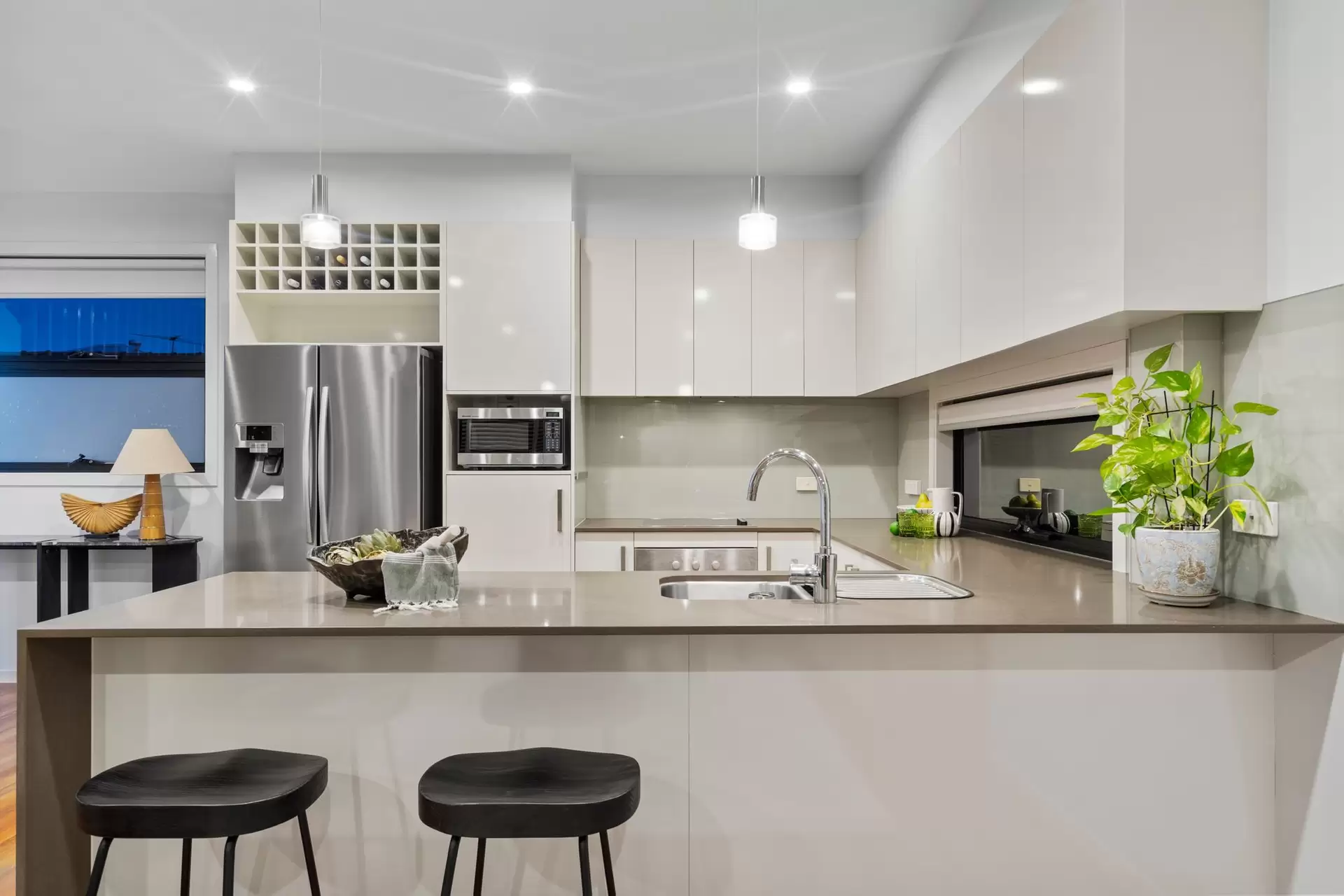 3/47 Macaulay Street, Coorparoo Sold by Aurora Property - image 1