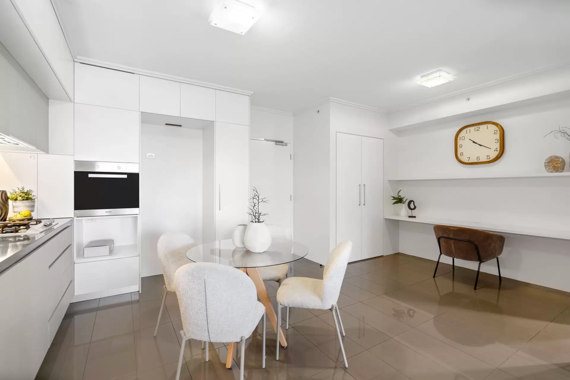 20705/60 Rogers Street, West End Sold by Aurora Property - image 1