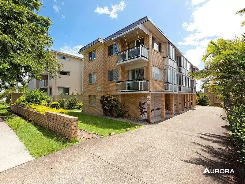 1/44 Kitchener Street, Coorparoo Sold by Aurora Property - image 1