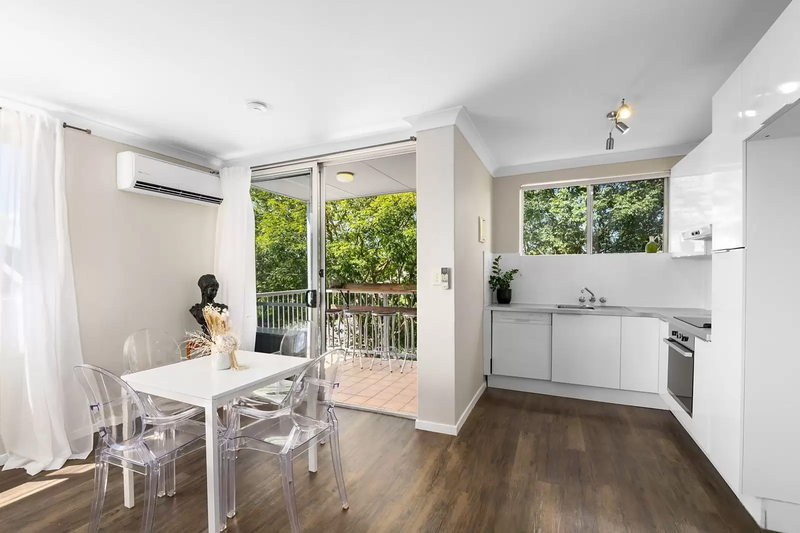 4/90 French Street, Coorparoo Sold by Aurora Property - image 5