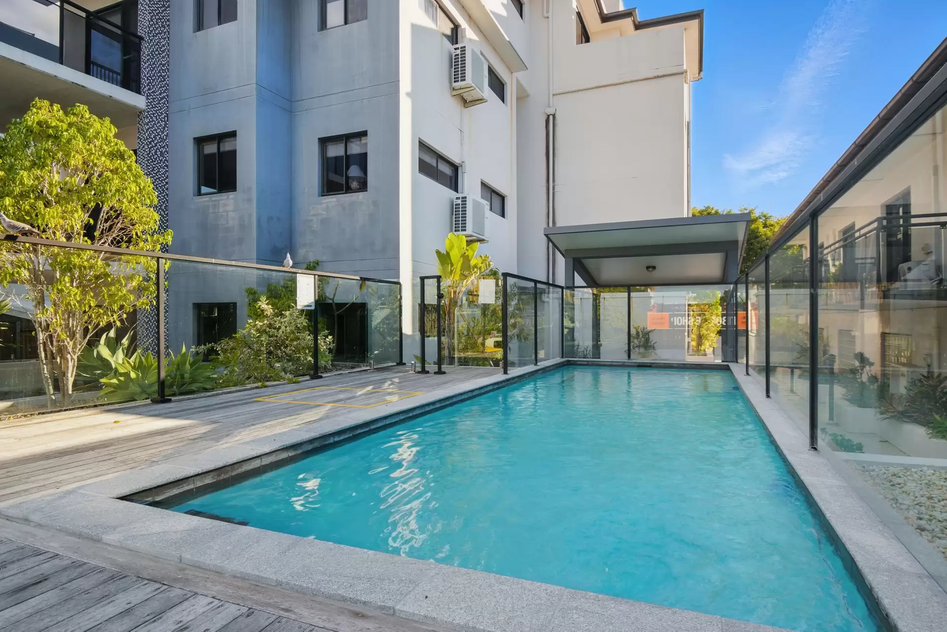 6/204 Wellington Road, East Brisbane Sold by Aurora Property - image 1