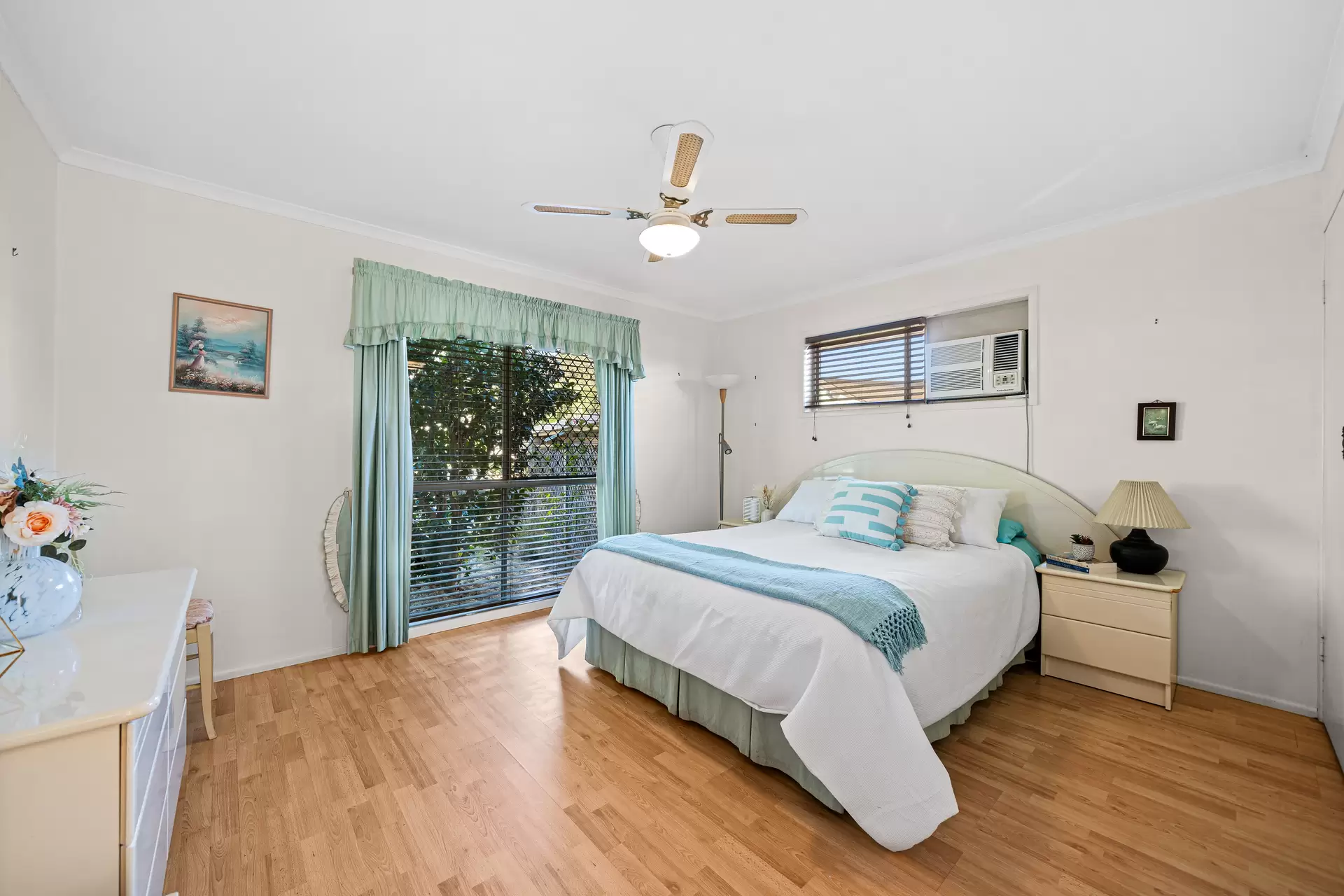 37 Van Dieman Crescent, Springwood Sold by Aurora Property - image 1