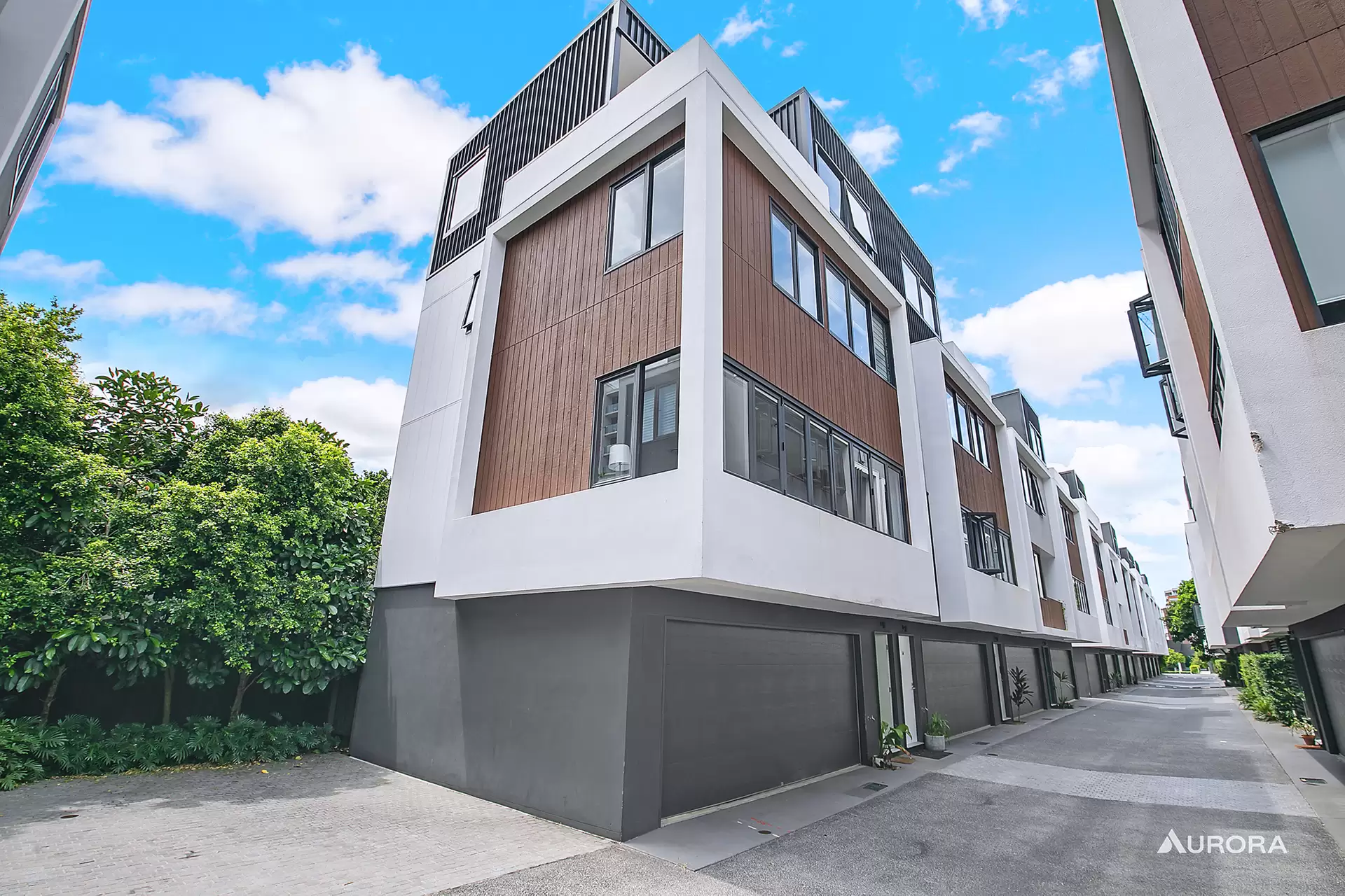 15/24 Kurilpa, West End Leased by Aurora Property - image 1