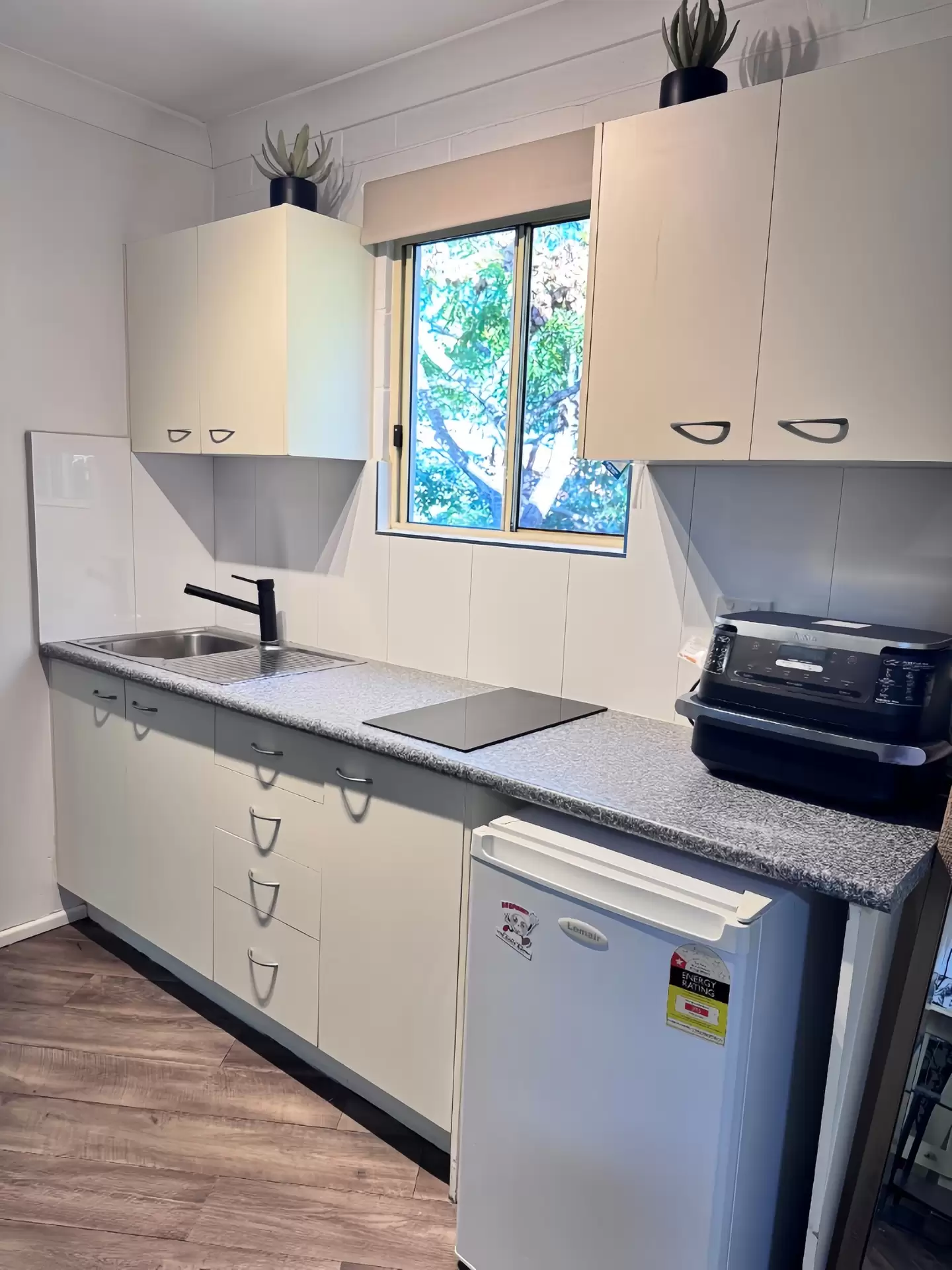 12/76 Lisburn Street, East Brisbane Leased by Aurora Property - image 1