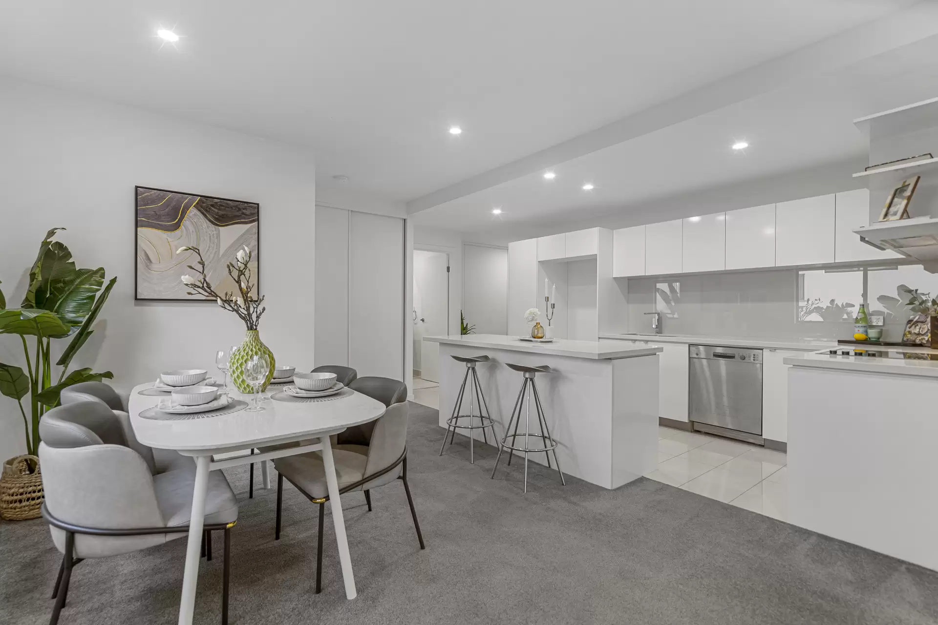 16/23-31 Bombery Street, Cannon Hill Sold by Aurora Property - image 1