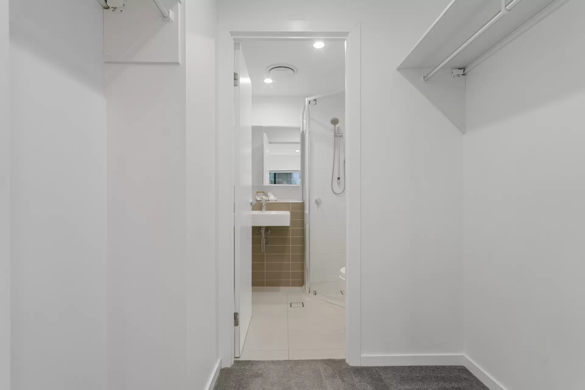 16/23-31 Bombery Street, Cannon Hill Sold by Aurora Property - image 1