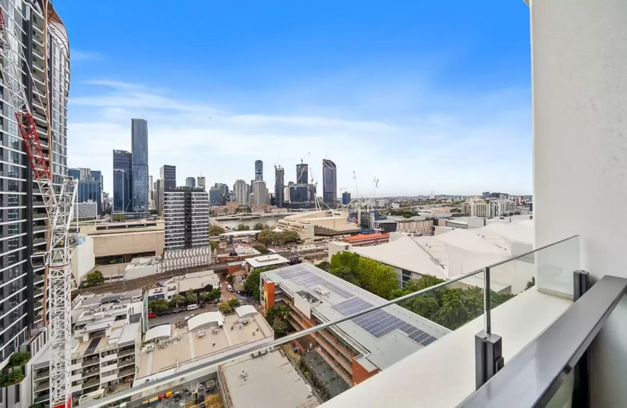 21203/28 Merivale Street, South Brisbane Sold by Aurora Property - image 2