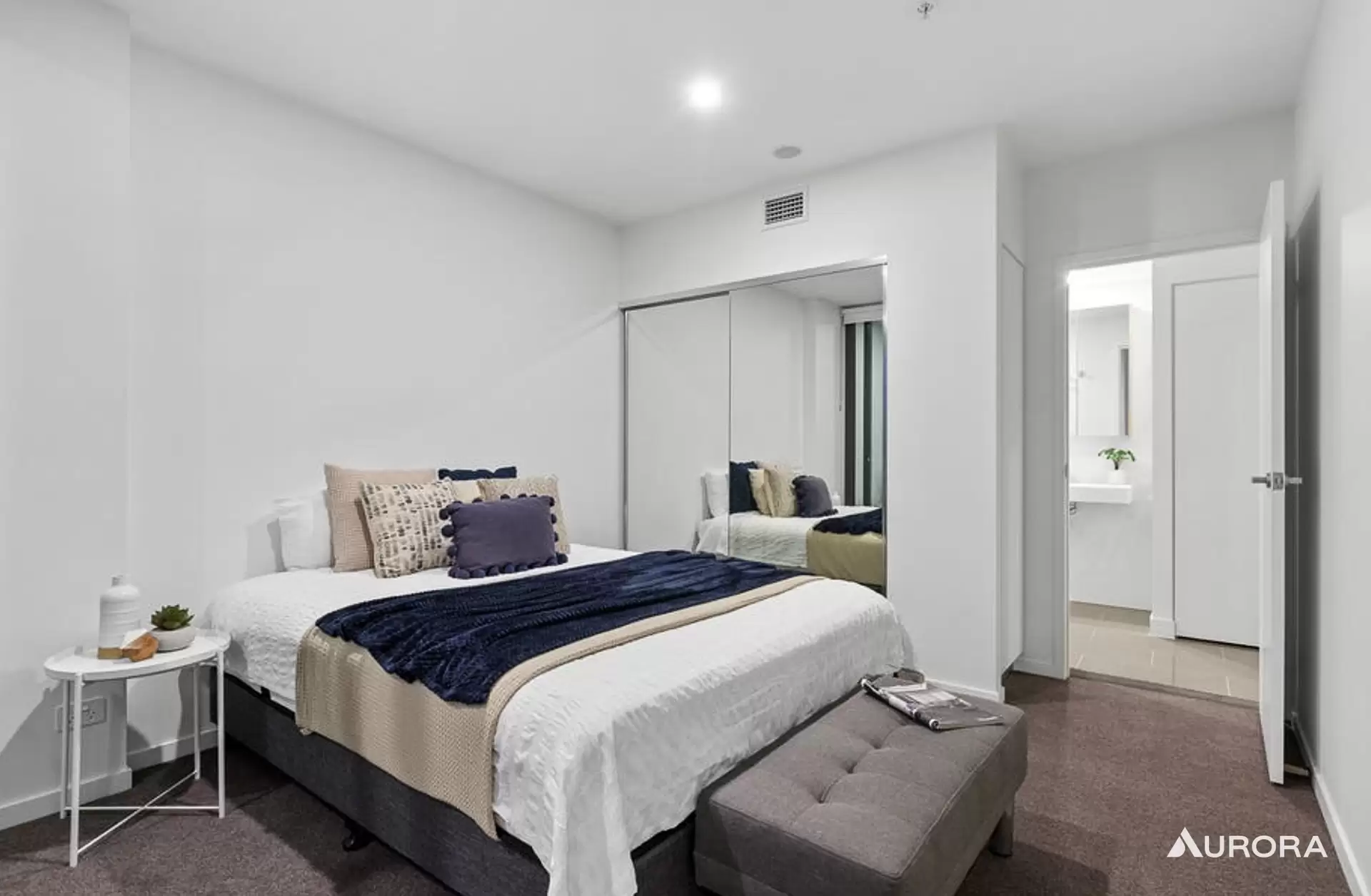 21203/28 Merivale Street, South Brisbane Sold by Aurora Property - image 1