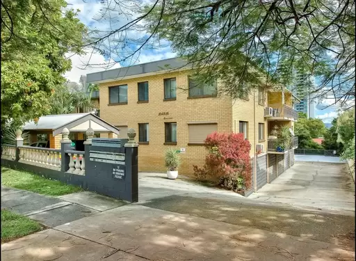 8/12 Cintra Road, Bowen Hills Sold by Aurora Property